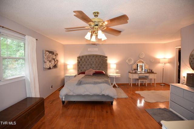 127 Sewanee Road, Johnson City, TN 37601