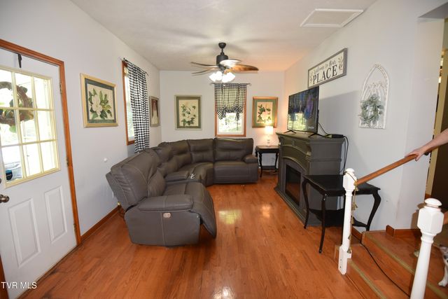 127 Sewanee Road, Johnson City, TN 37601