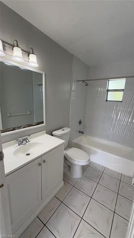 15 SE 24th AVE # A, Cape Coral, FL 33990