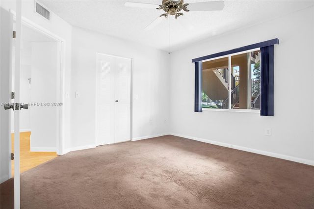 900 SW 142nd Ave 115L, Pembroke Pines, FL 33027