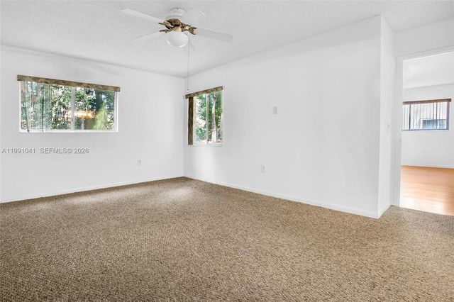 900 SW 142nd Ave 115L, Pembroke Pines, FL 33027