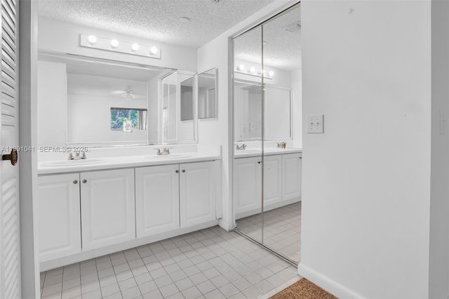 900 SW 142nd Ave 115L, Pembroke Pines, FL 33027