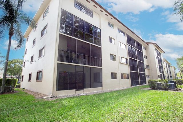 900 SW 142nd Ave 115L, Pembroke Pines, FL 33027