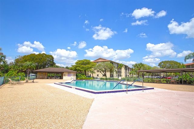 900 SW 142nd Ave 115L, Pembroke Pines, FL 33027