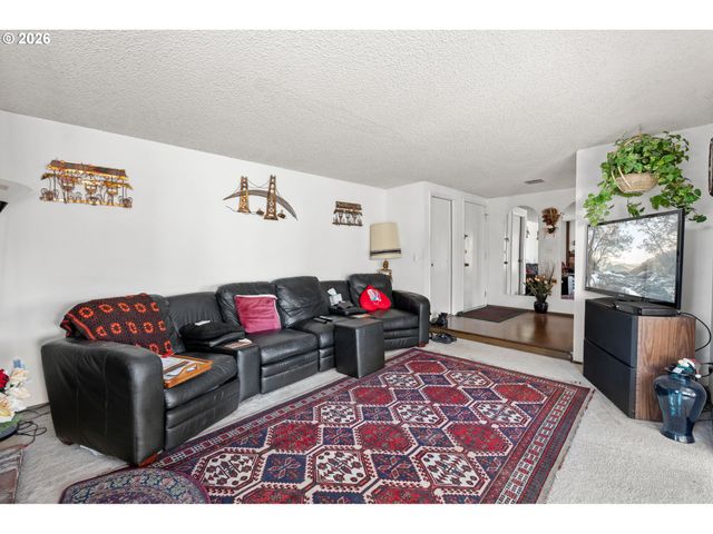 17415 Nw PARK VIEW Blvd, Portland, OR 97229