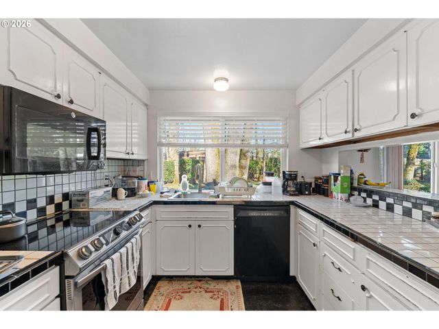 17415 Nw PARK VIEW Blvd, Portland, OR 97229