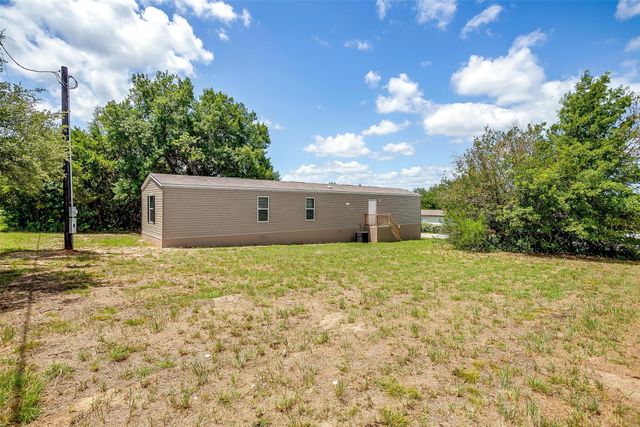 6111 New Mexico Trail, Granbury, TX 76048
