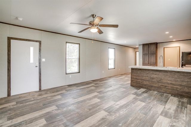 6111 New Mexico Trail, Granbury, TX 76048