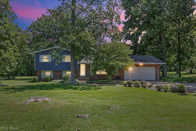 6000 Oakhill Avenue NE, Alliance, OH 44601