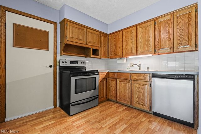 6000 Oakhill Avenue NE, Alliance, OH 44601