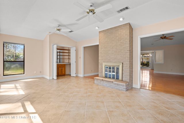 1034 Conley Circle, Ocean Springs, MS 39564