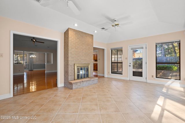 1034 Conley Circle, Ocean Springs, MS 39564