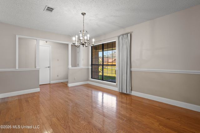 1034 Conley Circle, Ocean Springs, MS 39564