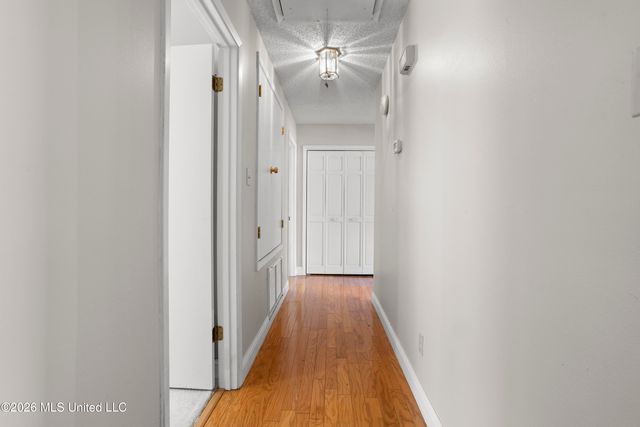 1034 Conley Circle, Ocean Springs, MS 39564