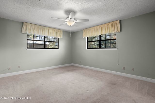 1034 Conley Circle, Ocean Springs, MS 39564