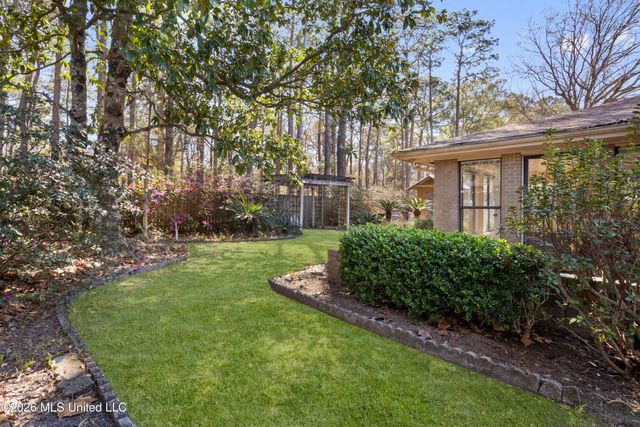 1034 Conley Circle, Ocean Springs, MS 39564