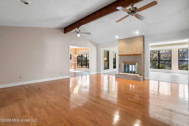 1034 Conley Circle, Ocean Springs, MS 39564