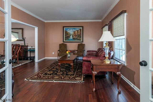 1 Interlachen Ct, Montgomery Twp., NJ 08558