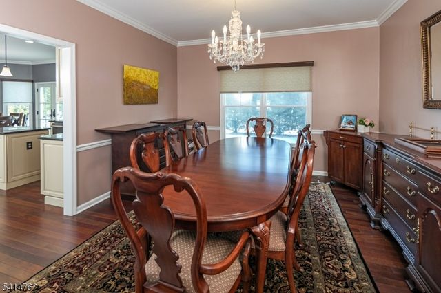 1 Interlachen Ct, Montgomery Twp., NJ 08558