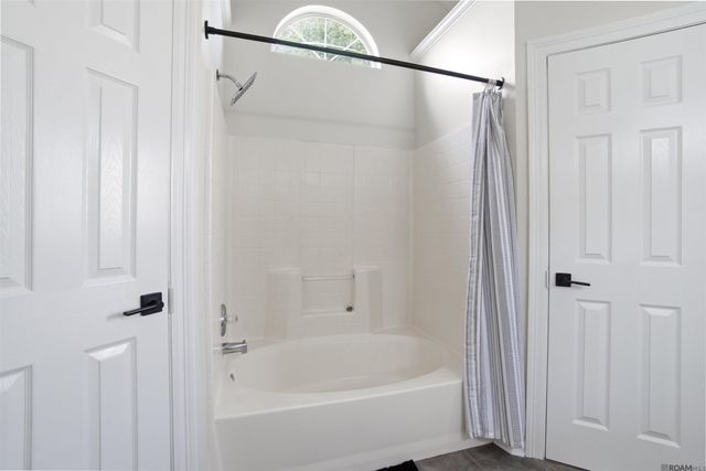 3805 Linstrom Dr, Baton Rouge, LA 70814