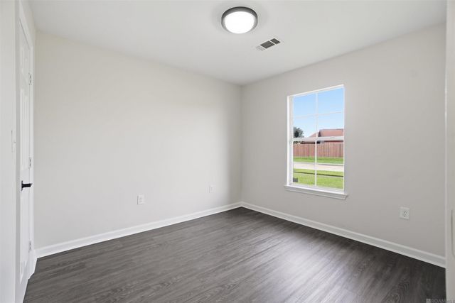 3805 Linstrom Dr, Baton Rouge, LA 70814