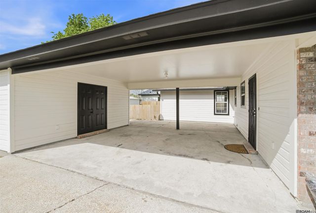 3805 Linstrom Dr, Baton Rouge, LA 70814