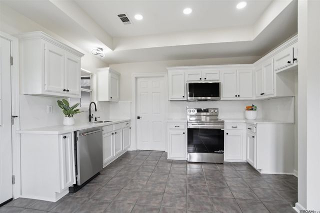 3805 Linstrom Dr, Baton Rouge, LA 70814