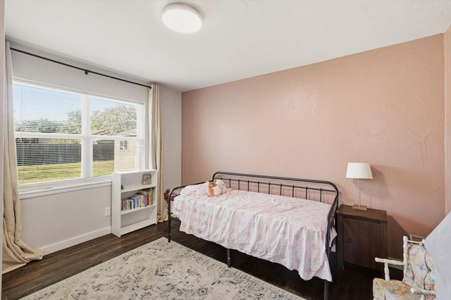 3513 Bewley Street, North Richland Hills, TX 76117