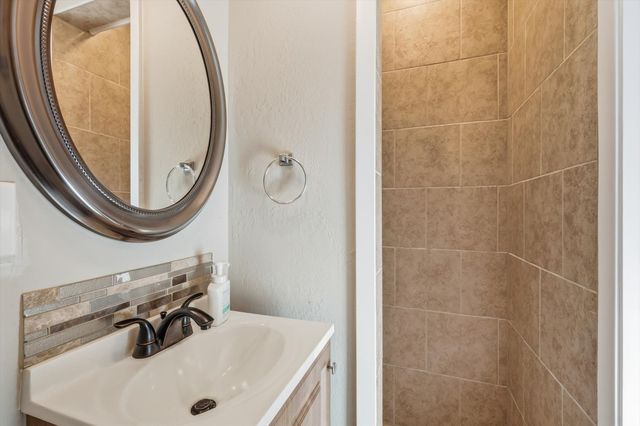 3513 Bewley Street, North Richland Hills, TX 76117