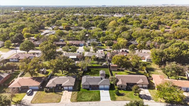 3513 Bewley Street, North Richland Hills, TX 76117