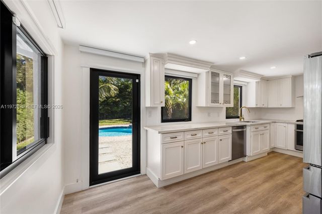 7111 SW 63rd Ave, South Miami, FL 33143