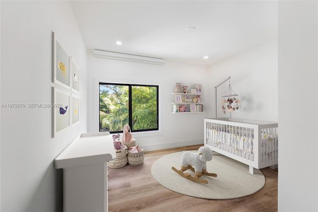 7111 SW 63rd Ave, South Miami, FL 33143