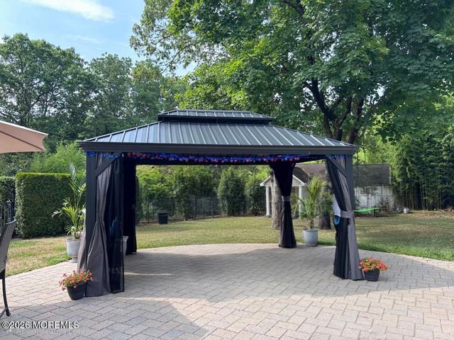 221 Georgia Road, Freehold, NJ 07728