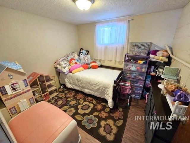 898 SE 3rd Street, Ontario, OR 97914
