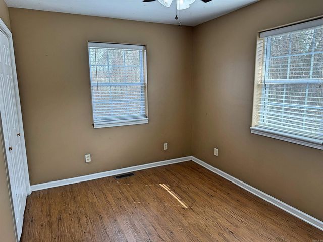 212 Collins St Street, Mountain View, AR 72560