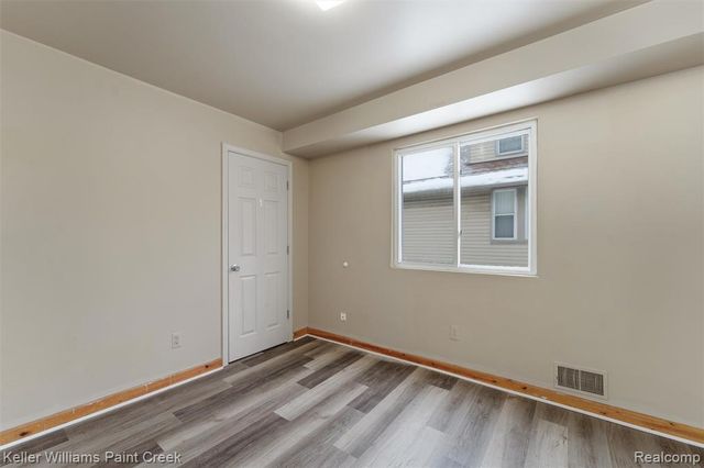 8523 Republic Avenue, Warren, MI 48089