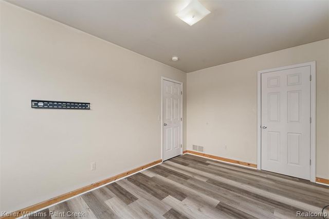 8523 Republic Avenue, Warren, MI 48089