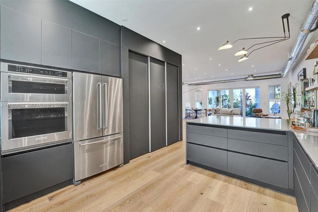 1617 Harrison St 3, Hollywood, FL 33020