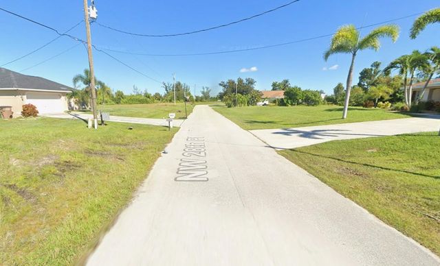 815 NW 28TH PLACE, Cape Coral, FL 33993