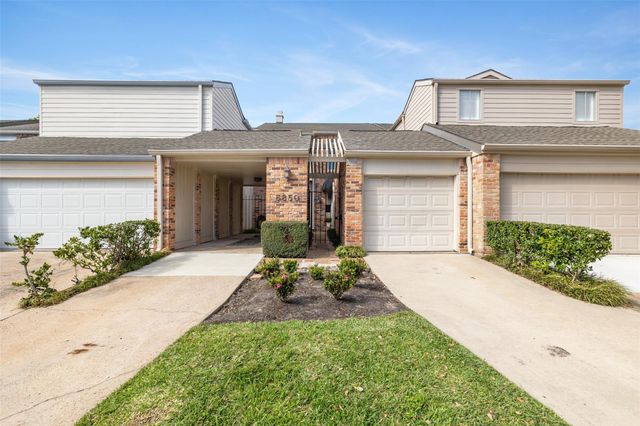 5850 Valley Forge Drive 144, Houston, TX 77057