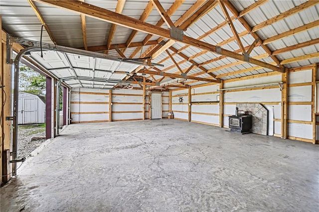 2350 NE Breckenridge Road, Lathrop, MO 64465