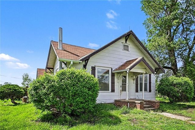 2350 NE Breckenridge Road, Lathrop, MO 64465
