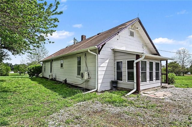 2350 NE Breckenridge Road, Lathrop, MO 64465