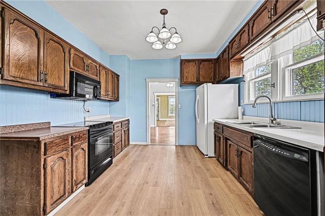 2350 NE Breckenridge Road, Lathrop, MO 64465