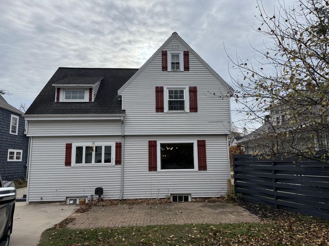 1712 28th STREET, Two Rivers, WI 54241