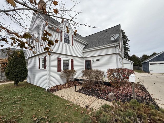 1712 28th STREET, Two Rivers, WI 54241