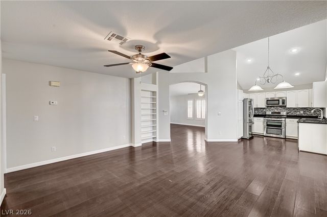 9179 Mangostone Lane, Las Vegas, NV 89147