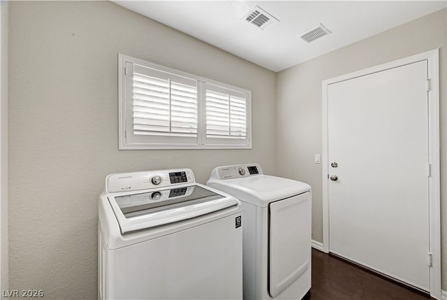 9179 Mangostone Lane, Las Vegas, NV 89147