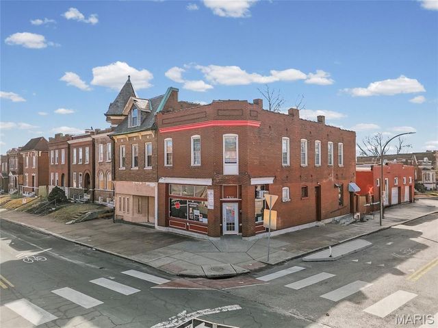 3328 Chippewa Street, St Louis, MO 63118