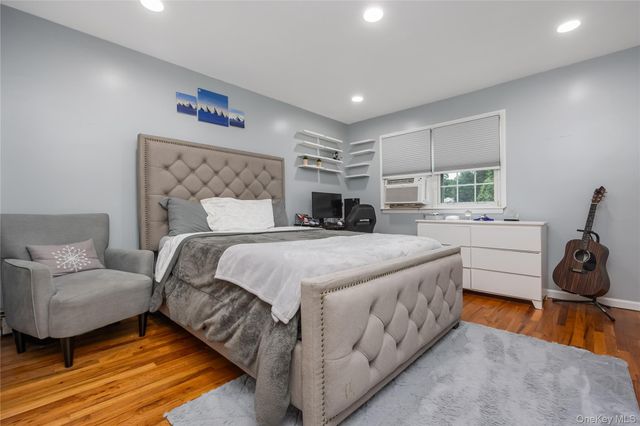 231 Shelter Road, Ronkonkoma, NY 11770